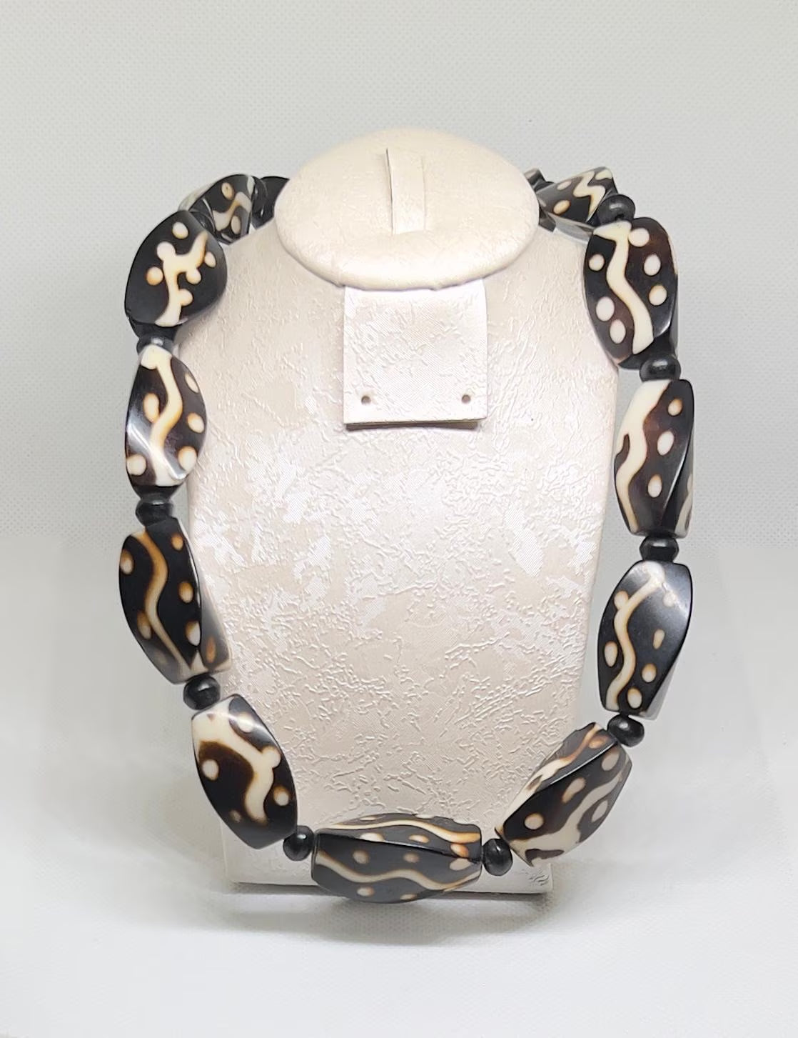 Vintage African Tribal Necklace, Black White Beads Tribal Boho Choker Jewelry